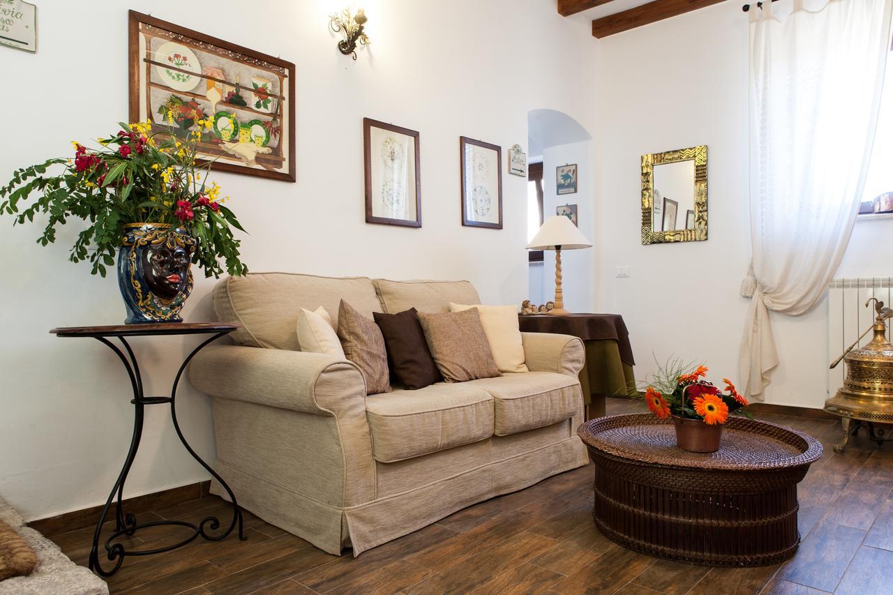 Bed and Breakfast La Ferula Scillato  Zewnętrze zdjęcie