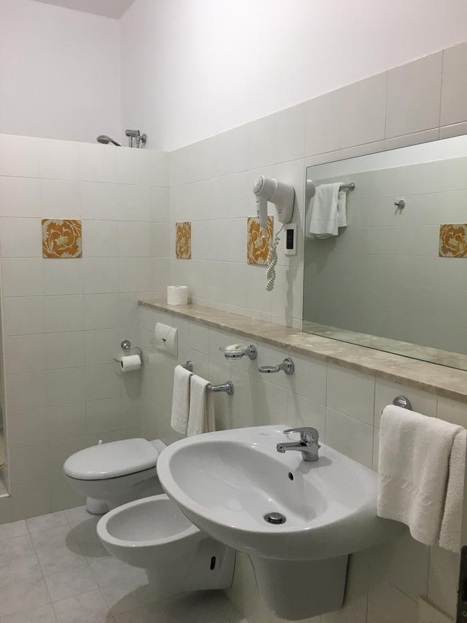 Bed and Breakfast La Ferula Scillato  Zewnętrze zdjęcie